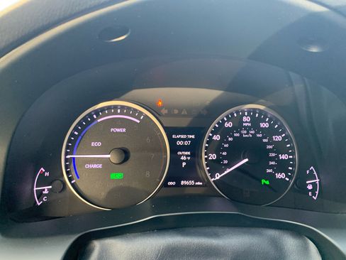 Used 2014 Lexus ES 300h 4DR SDN HYBRID image 10