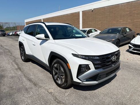 Used 2025 Hyundai Tucson SEL AWD/4WD image 11