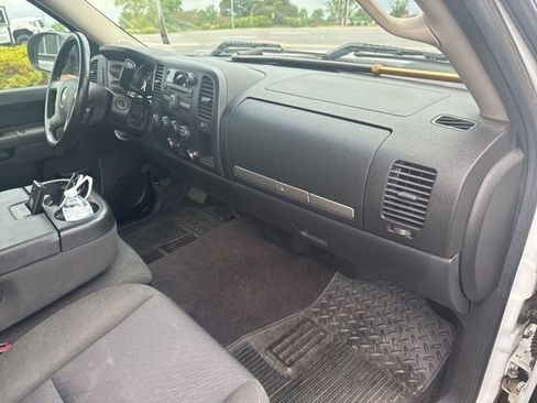 Used 2012 Chevrolet Silverado 1500 LT w/ Interior Plus Package AWD/4WD image 20