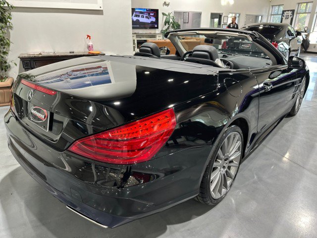 Used 2017 Mercedes-Benz SL 450 w/ Premium I Package image 3