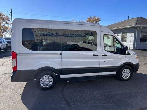 Used 2019 Ford Transit 150 XLT image 2