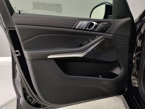 New 2026 BMW X7 xDrive40i w/ M Sport Package image 19