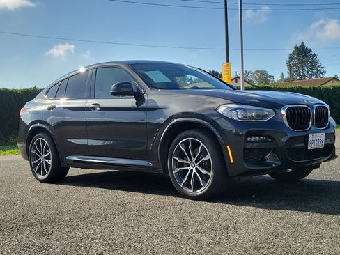 Used 2020 BMW X4 xDrive30i w/ M Sport Package 2 image 33