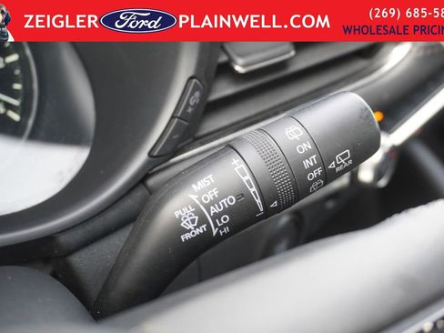 Used 2021 MAZDA MAZDA3 s image 26