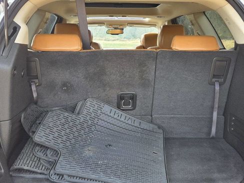 Used 2014 Chevrolet Traverse LTZ image 19