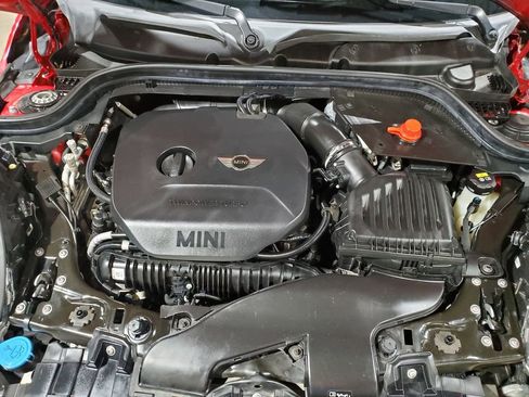 Used 2017 MINI Cooper S image 40