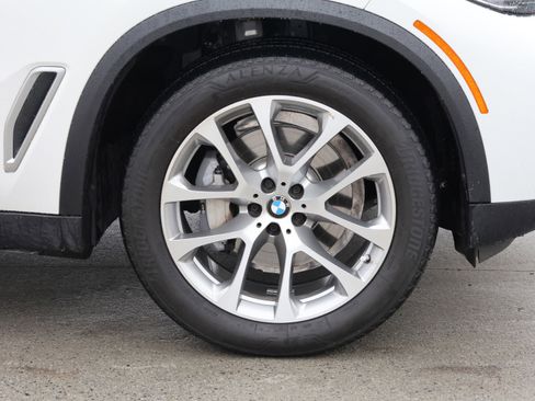 Used 2021 BMW X5 xDrive40i w/ Premium Package 3 image 11