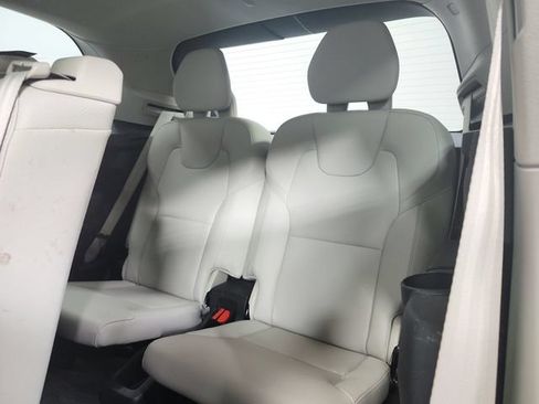 Used 2023 Volvo XC90 B6 Core AWD/4WD image 12
