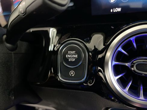 Used 2023 Mercedes-Benz GLA 250 image 27