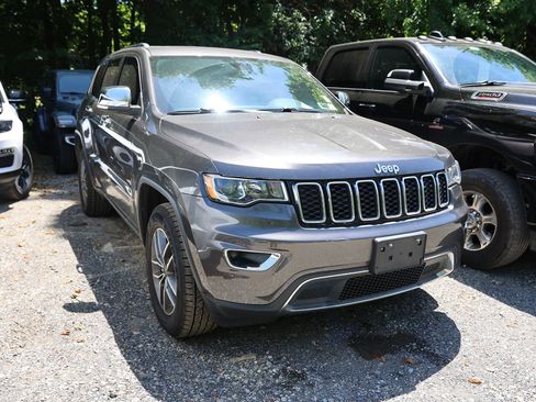 Used 2021 Jeep Grand Cherokee Limited AWD/4WD image 1