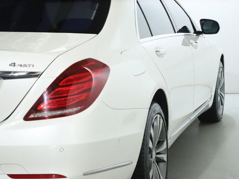 Used 2015 Mercedes-Benz S 550 4MATIC Sedan image 10