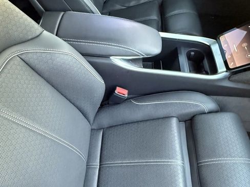 Used 2022 Lucid Air Grand Touring image 34