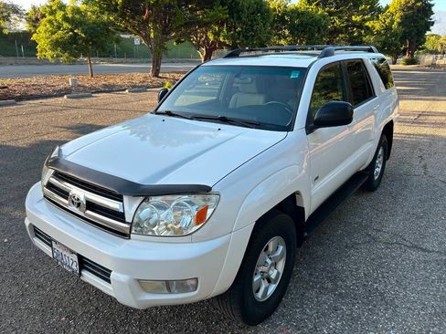 Used 2005 Toyota 4Runner Sport RWD image 4