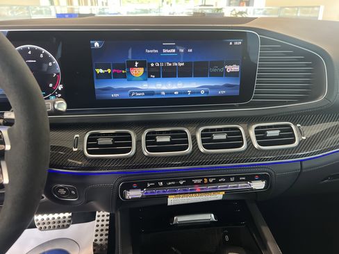 Used 2026 Mercedes-Benz GLE 63 AMG S image 57