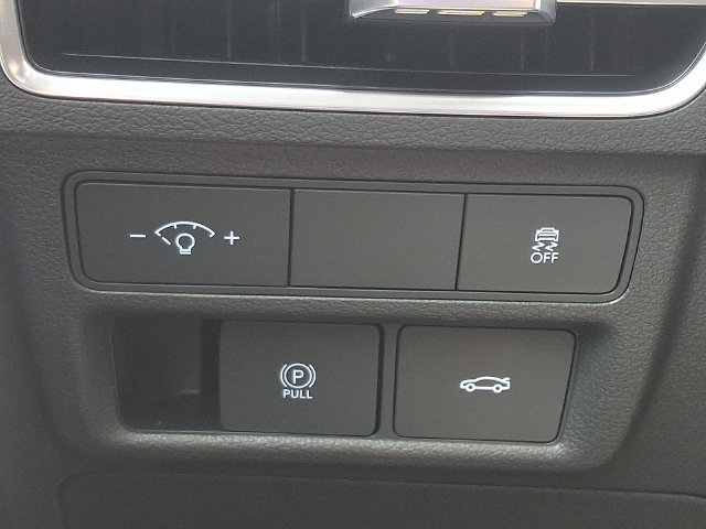 Used 2025 Hyundai Sonata SEL FWD image 25
