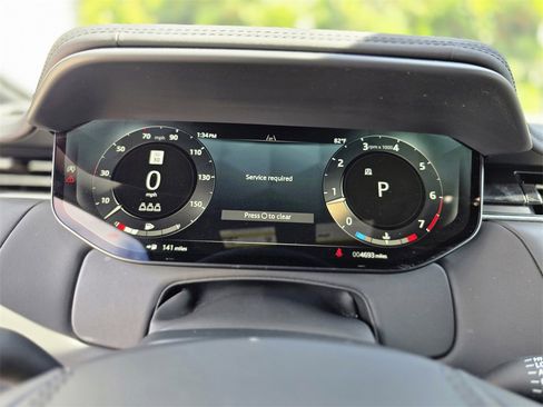 Used 2024 Land Rover Range Rover Sport SE image 21