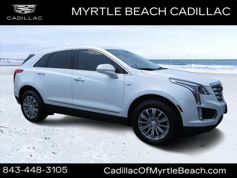Used 2017 Cadillac XT5 Luxury w/ Driver Awareness Package FWD image 1