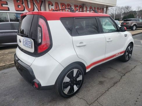 Used 2016 Kia Soul + w/ Designer's Package image 4