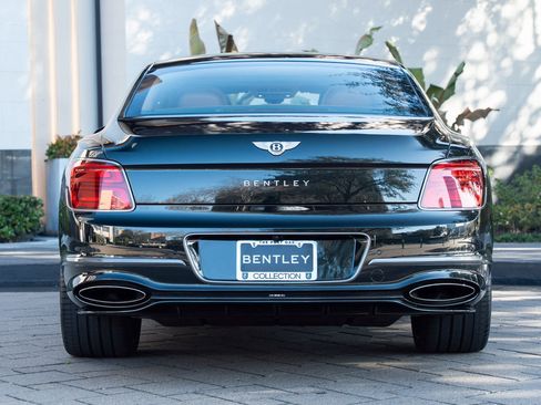 Used 2025 Bentley Flying Spur Speed image 47
