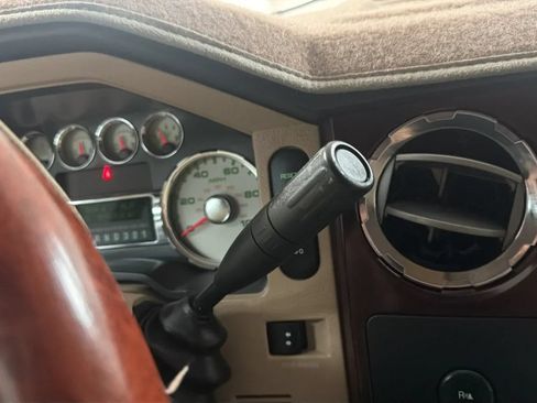 Used 2008 Ford F250 XL RWD image 12