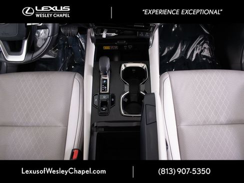 Used 2025 Lexus RX 350 Premium Plus w/ Accessory Package (Z1) FWD image 19
