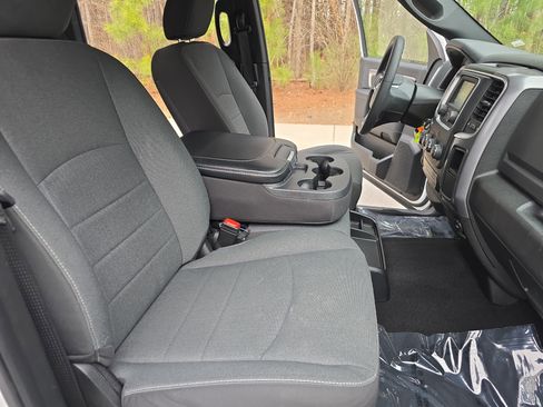 Used 2024 RAM 1500 Classic Warlock image 10