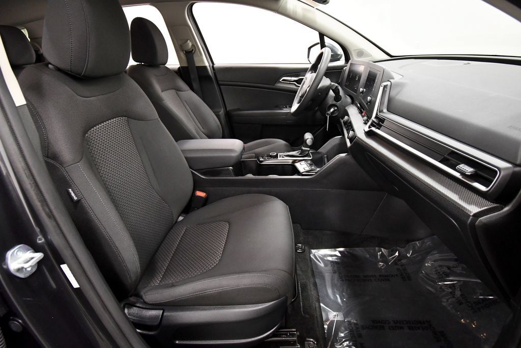 Certified 2023 Kia Sportage LX AWD/4WD image 18
