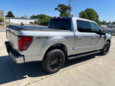 Used 2025 Ford F150 Lariat w/ Equipment Group 502A High image 6