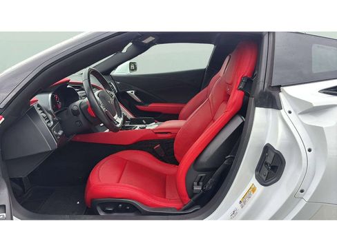 Used 2019 Chevrolet Corvette Z06 image 16