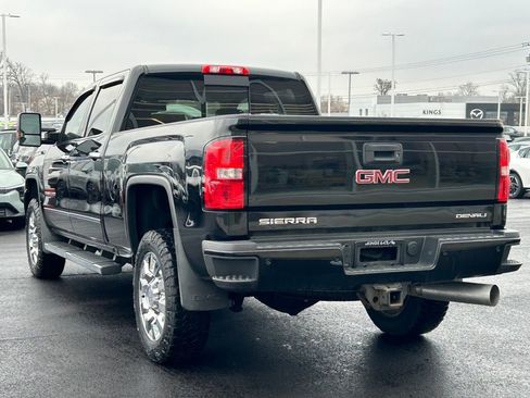 Used 2018 GMC Sierra 2500 Denali w/ Duramax Plus Package image 5