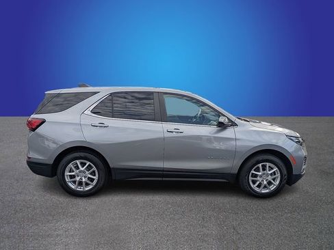 Used 2023 Chevrolet Equinox LT FWD image 6