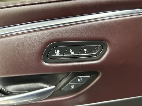 Used 2021 Cadillac Escalade Sport Platinum w/ LPO, ONYX Package image 14