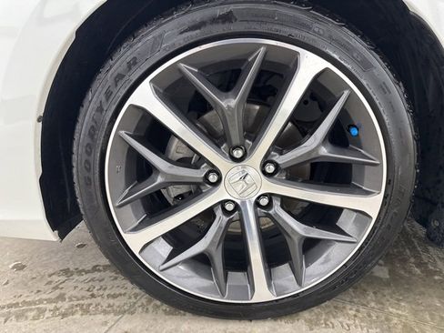 Certified 2023 Honda Civic Touring image 9