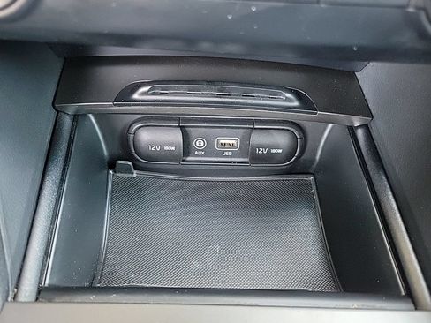 Used 2020 Kia Optima LX FWD image 17
