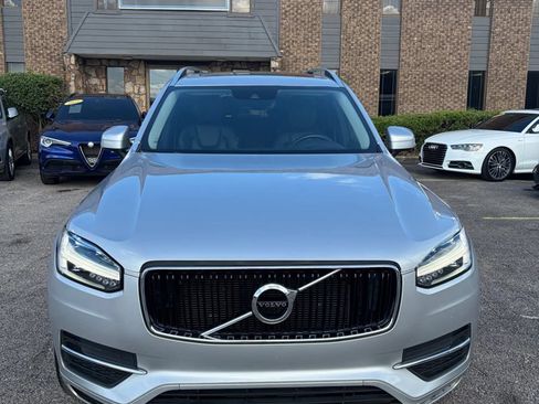 Used 2019 Volvo XC90 T6 Momentum w/ Protection Package Premier AWD/4WD image 2