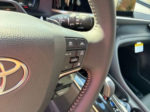 New 2025 Toyota Crown Signia image 22