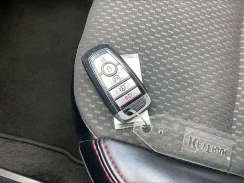 Certified 2024 Ford Escape ST-Line w/ Cold Weather Package image 35