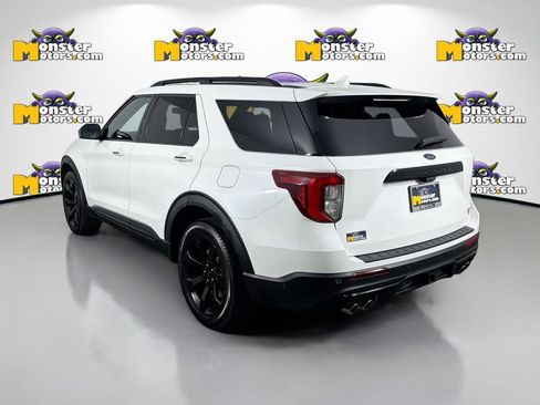 Used 2024 Ford Explorer ST w/ Technology Package AWD/4WD image 7