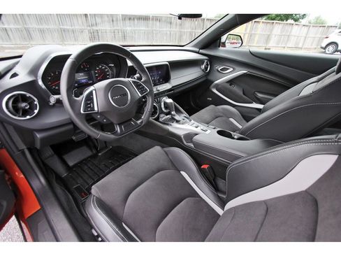 Used 2023 Chevrolet Camaro LT w/ RS Package RWD image 10