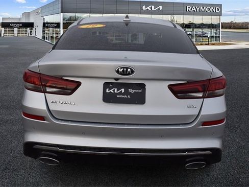 Used 2019 Kia Optima EX image 4