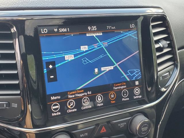 Used 2021 Jeep Grand Cherokee Limited AWD/4WD image 25