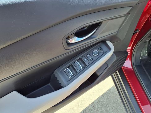 Used 2023 Honda Accord LX image 12