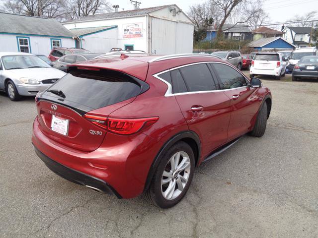 Used 2019 INFINITI QX30 FWD image 7