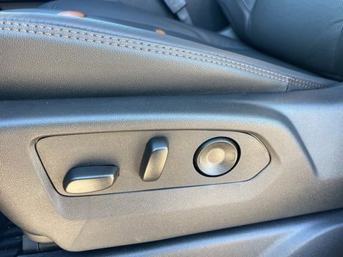 New 2026 GMC Sierra 1500 AT4 w/ AT4 Premium Package image 18