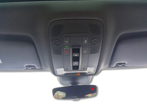 Used 2023 Audi Q3 2.0T Premium image 16