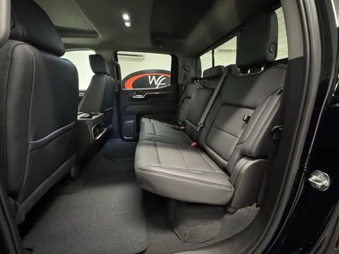 New 2026 GMC Sierra 1500 Denali w/ Denali Reserve Package image 9