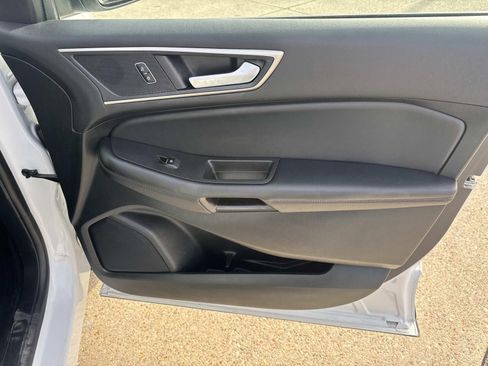 Certified 2023 Ford Edge SEL image 17