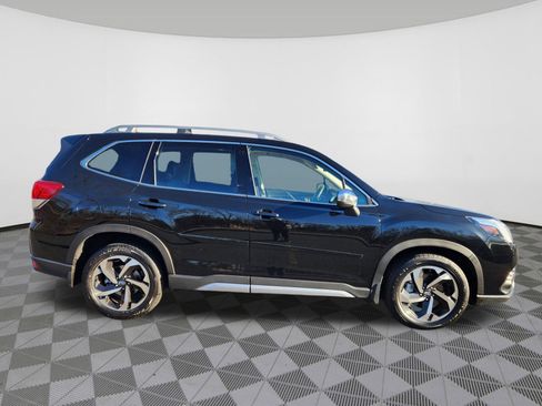 Used 2022 Subaru Forester Touring w/ Popular Package #2 image 6