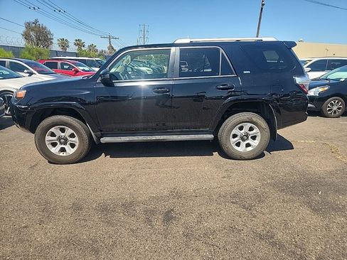 Used 2016 Toyota 4Runner SR5 RWD image 9