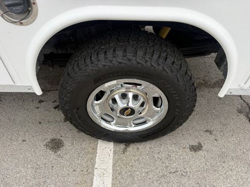 Used 2023 Chevrolet Silverado 2500 W/T w/ WT Convenience Package image 16